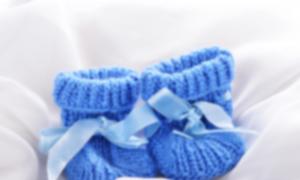 Kako plesti čizme za bebe sa iglama za pletenje?