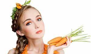 Le carote e il loro succo contro l'acne Maschere viso alle carote a casa