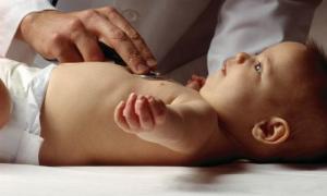 Transizione alla respirazione spontanea in un neonato